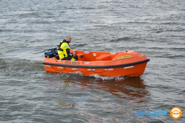 تفاوت lifeboat و rescue boat